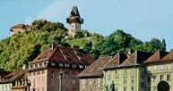 Graz, Główny plac z górą zamkową /Encyklopedia Internautica