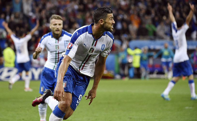 Graziano Pelle cieszy się z trafienia w spotkaniu Euro 2016 z Belgią /AFP