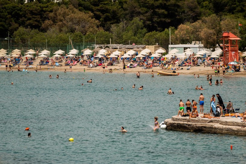 Grecja jest gotowa do przyjęcie latem turystów z całego świata /AFP