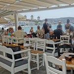 Grecka wyspa przesadza z cenami. 68 euro za kieliszek prosecco