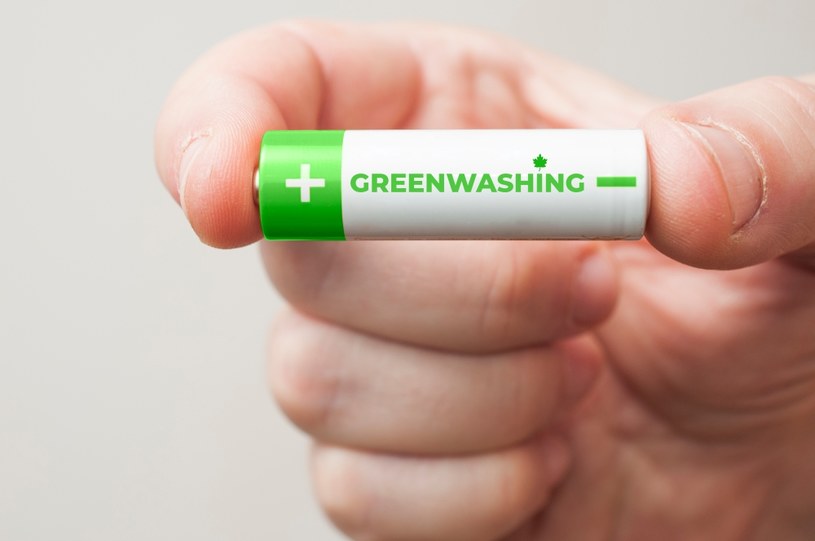 Greenwashingiem, czyli praktyką polegającą na tym, że producenci twierdzą, że robią więcej dla środowiska niż w rzeczywistości, zajmie się Komisja Europejska /123RF/PICSEL
