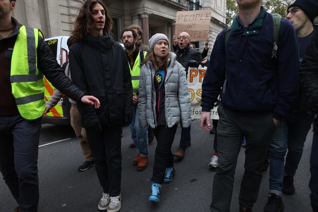 Greta Thunberg podczas protestu w Londynie /ANDY RAIN /PAP/EPA