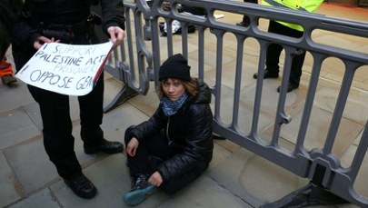 Greta Thunberg zatrzymana. Naruszyła przepisy antyterrorystyczne