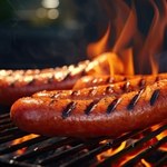 Grillowe promocje w Biedronce! Kiełbasy i kaszanki Sokołów można uzyskać za 1 zł!