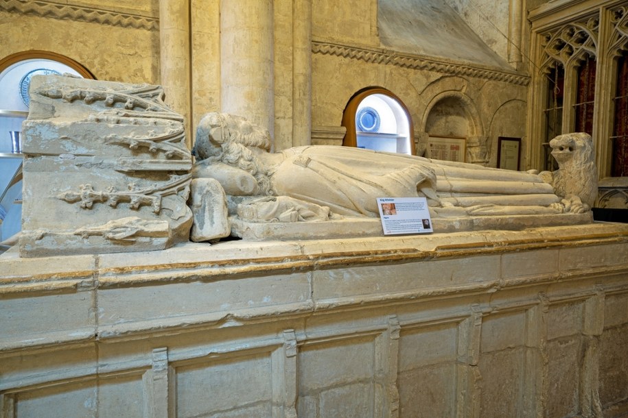 Grób Æthelstana w opactwie Malmesbury /Shutterstock