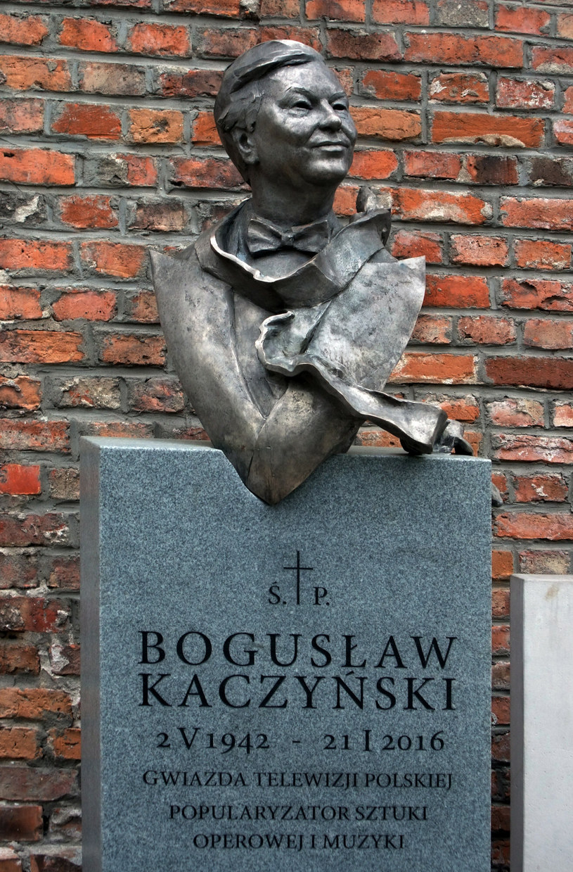 Grób Bogusława Kaczyńskego na warszawskich Powązkach /East News