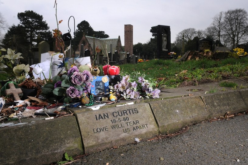 Grób Iana Curtisa w Macclesfield /Jim Dyson/Redferns /Getty Images