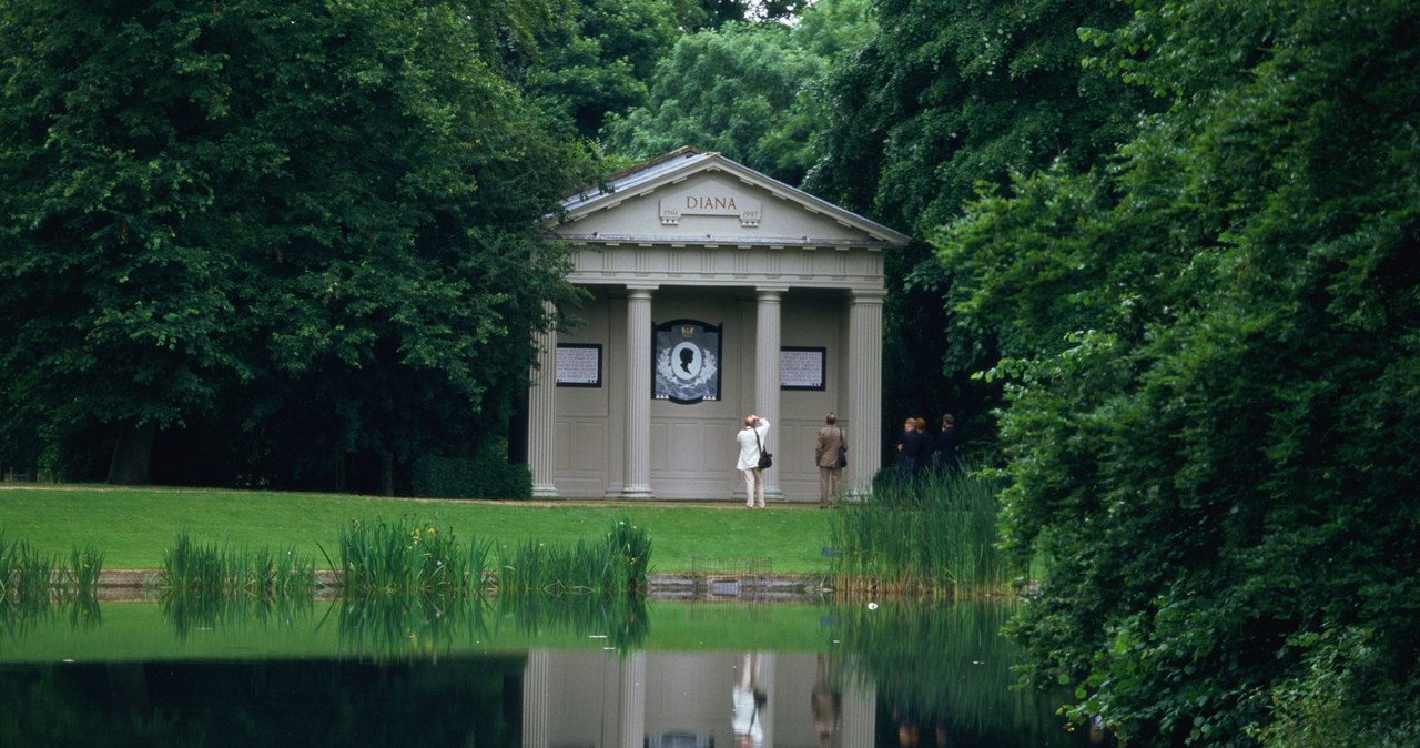 Grób księżnej Diany na wyspie Althorp /Princess Diana Archive  /Getty Images