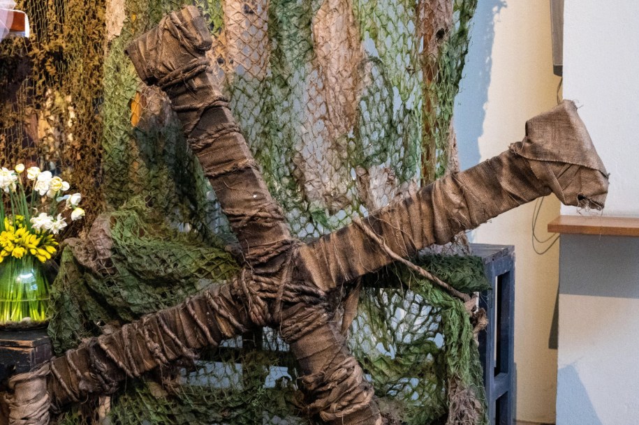 Grób Pański w kościele pw. św. Teresy i św. Jana Bosko w Łodzi /	Grzegorz Michałowski   /PAP