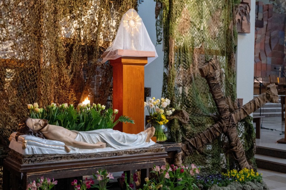 Grób Pański w Łodzi /Grzegorz Michałowski /PAP