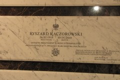 Grób prezydenta Kaczorowskiego w Świątyni Opatrzności Bożej