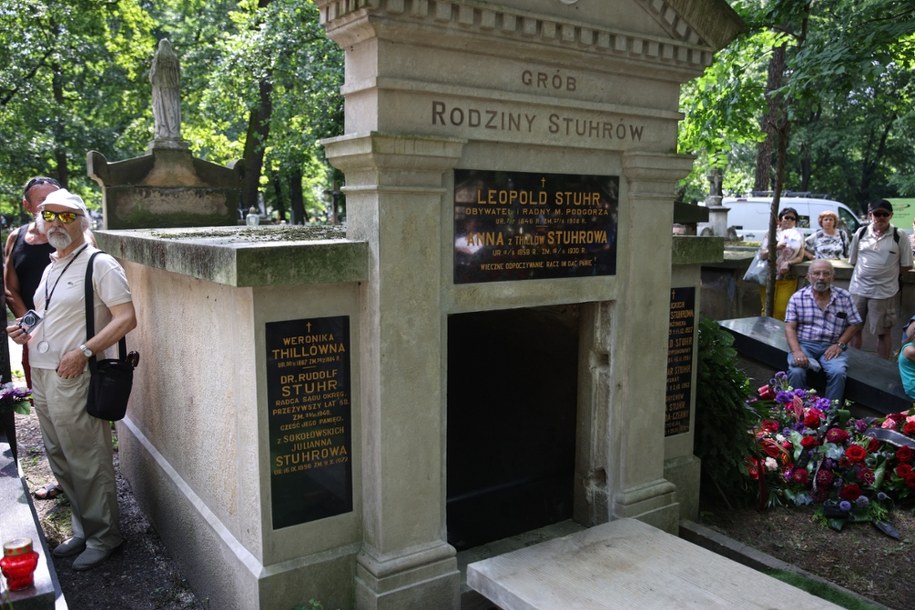 Grobowiec rodziny Stuhrów na Cmentarzu Rakowickim w Krakowie /	Łukasz Gągulski /PAP