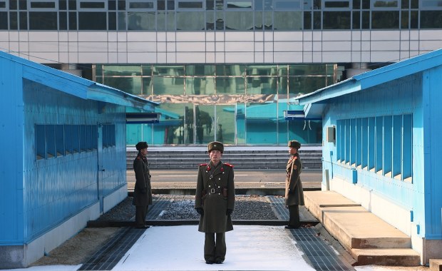 Groźba "nuklearnego domina"? Korea Północna ostrzega po umowie Seulu z USA