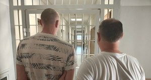 Groził kobiecie bronią, a wcześniej nękał. Były partner z zarzutami