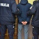 Groził rodzinie siekierą i nożem. Teraz 18-latek może spędzić 15 lat w więzieniu