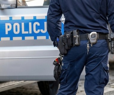 Grozili i znieważali. Agresywne zachowanie wobec kuratora i policjantów