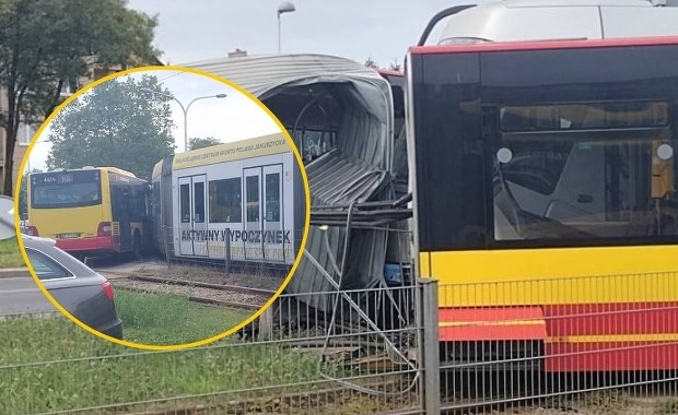 Groźne zdarzenie we Wrocławiu. Autobus rozpadł się na pół