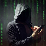 Groźny exploit może umożliwić hakerom zdalny dostęp do iPhone’a