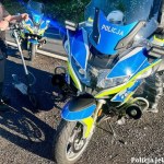 Groźny incydent na drodze krajowej! Hulajnoga elektryczna wśród rozpędzonych pojazdów