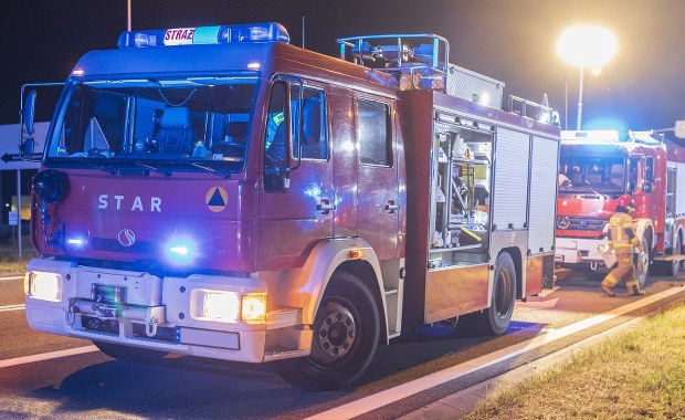 Groźny pożar w Krośnie Odrzańskim. Trwa dogaszanie