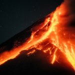 Groźny wulkan pobił rekord. Wyrzuca głazy wielkości aut