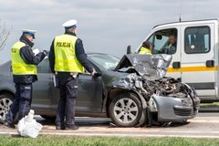 Groźny wypadek na DK35. W zderzeniu 4 samochodów rannych zostało 9 osób