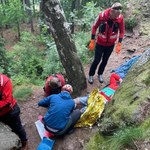 ​Groźny wypadek podczas wspinaczki. "Kończyna nabiła się na ciało obce"