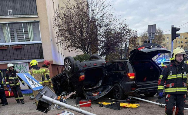 Groźny wypadek w Pruszkowie. 9 osób rannych, w tym dzieci