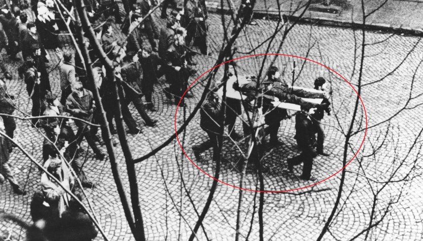 Grudzień '70 w Gdyni: Między cenzurą a prawdą o masakrze