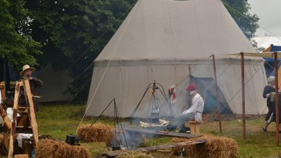 Grunwald przywitał rycerzy deszczem