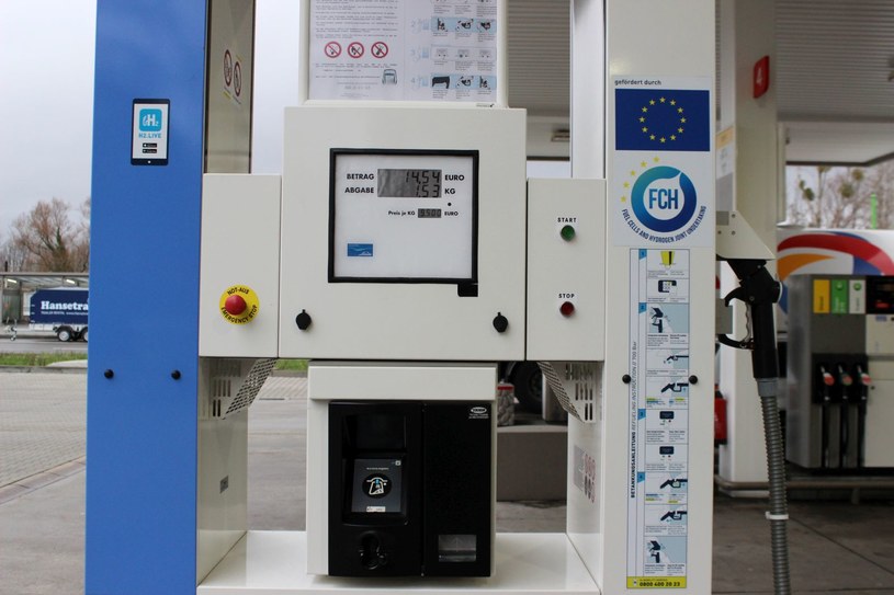 Grupa Azoty buduje laboratorium, w którym będzie badać jakość wodoru wykorzystywanego w transporcie /INTERIA.PL