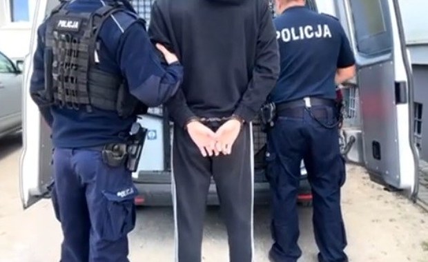 Grupa nastolatków brutalnie pobiła 20-latka. Trafił do szpitala w stanie krytycznym 