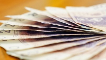 Grupa przestępcza wyłudzała podatek akcyzowy i opłatę paliwową. Straty to co najmniej 35 mln zł