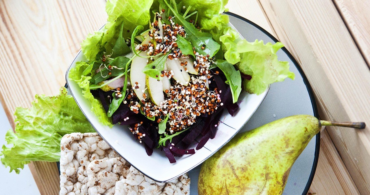 Груші чудово підходять і для салатів - як фруктових, так і солоних /pixabay.com