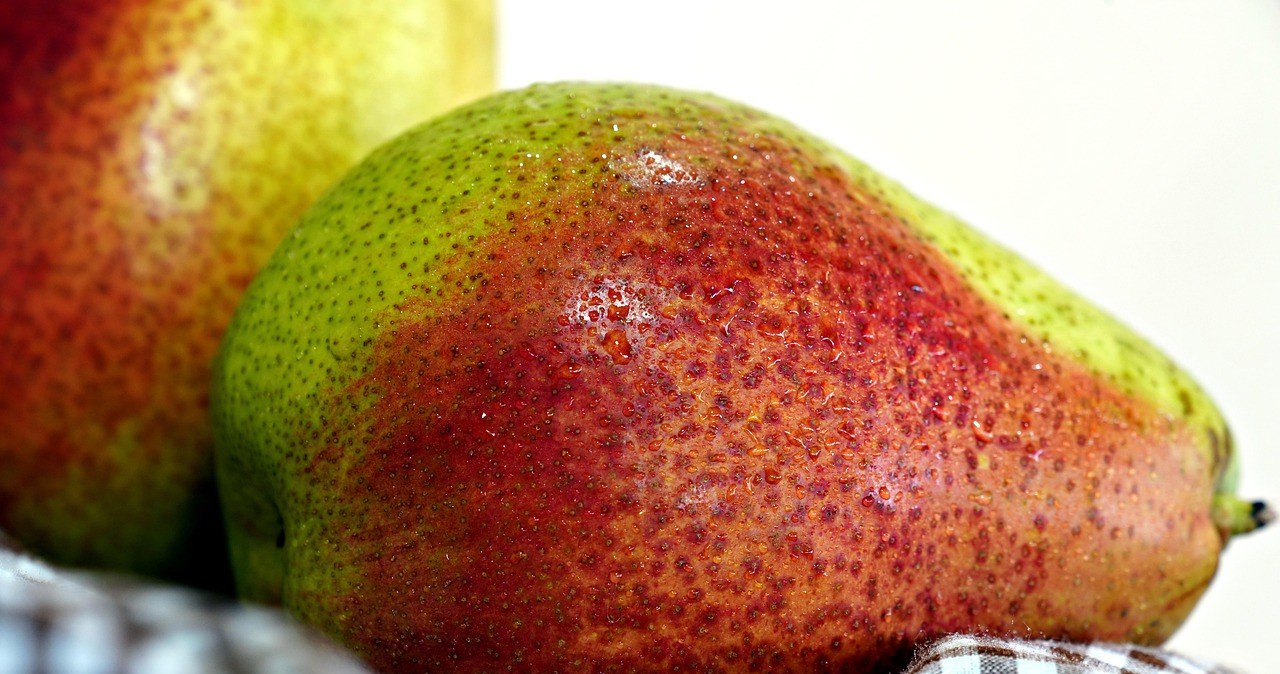 Груші - низькокалорійні фрукти: у 100 грамах міститься лише близько 55–60 ккал /pixabay.com