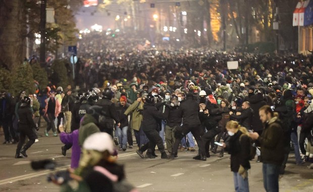 Gruzja: Policja rozpędziła demonstrację, pobito jednego z liderów opozycji