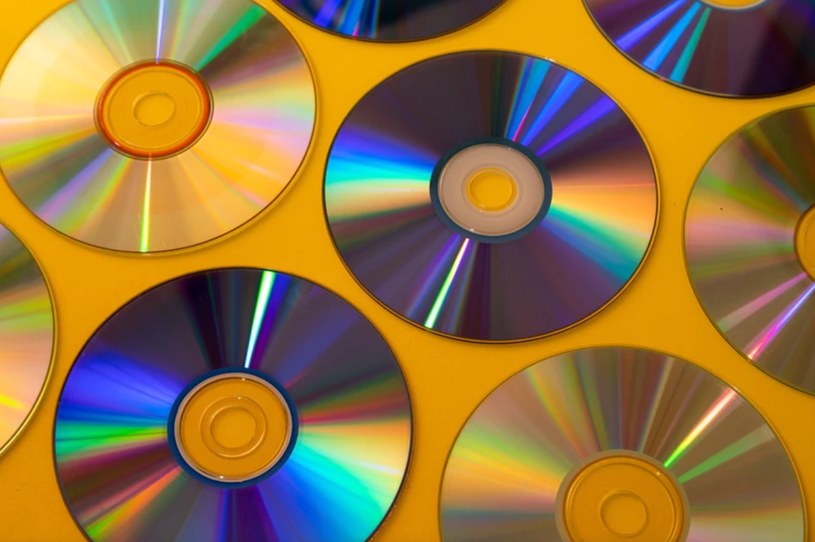 Gry na płytach CD czy DVD? Zapomnijcie. Cyfrowa dystrybucja trzęsie branżą /123RF/PICSEL