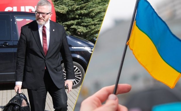 Grzegorz Braun i jego ekipa znów w akcji. Po drabinie po ukraińską flagę