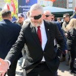 Grzegorz Braun nie usłyszał zarzutów za awanturę w Oleśnicy. "Opuścił gabinet prokuratora"