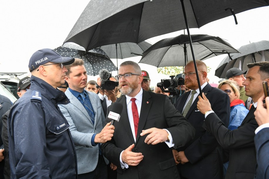Grzegorz Braun w Jedwabnem /Michał Zieliński  /PAP