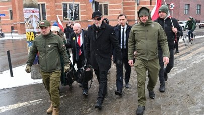 Grzegorz Braun w prokuraturze. Złożył wniosek i nie usłyszał zarzutów