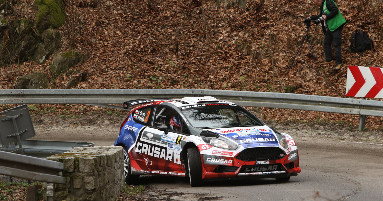 Grzegorz Grzyb (Ford Fiesta R5) na tarsie pierwszego etapu /INTERIA.PL