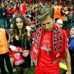 Grzegorz Krychowiak po zwycięstwie pozował z partnerką