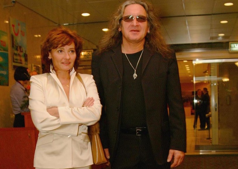 Grzegorz Markowski z żoną, 2002 rok /Prończyk /AKPA