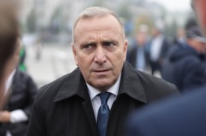 Grzegorz Schetyna: Ustawa łamiąca kręgosłupy sędziom. Hańba 