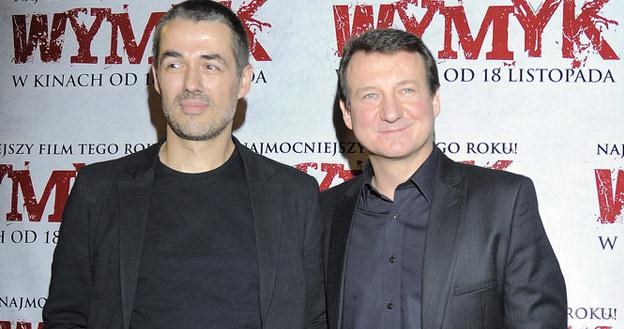 Grzegorz Zgliński i Robert Więckiewicz na premierze filmu "Wymyk" /AKPA