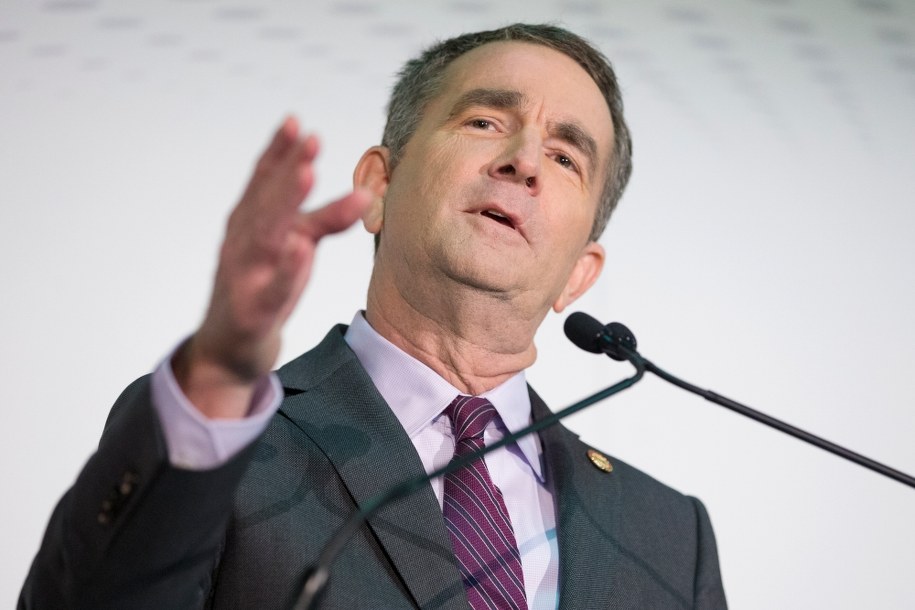 Guberantor stanu Wirginia /MICHAEL REYNOLDS    /PAP/EPA