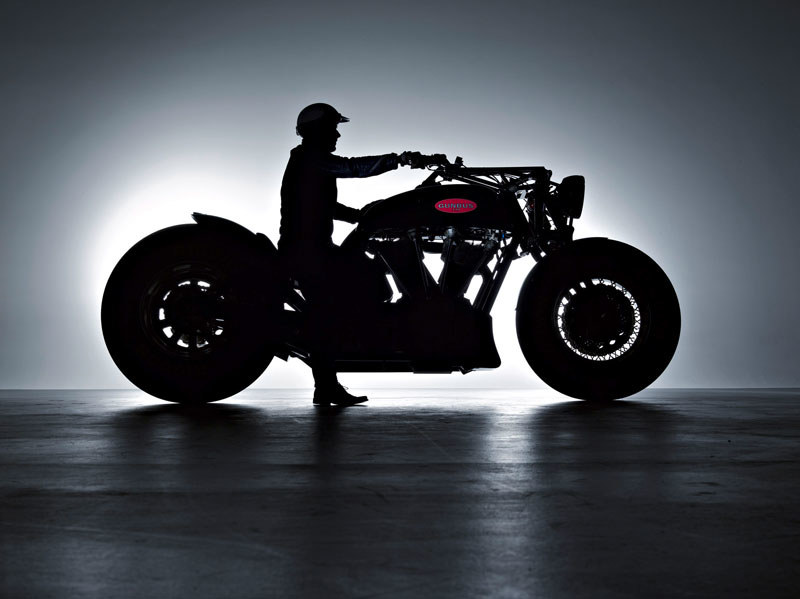Gunbus to największy jeżdżący motocykl świata /materiały prasowe