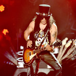 Guns N' Roses wciąż grają koncerty. Wywołali falę krytyki 