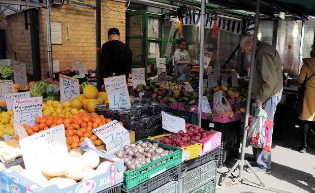 GUS publikuje najnowsze dane. Zarabiamy... więcej 